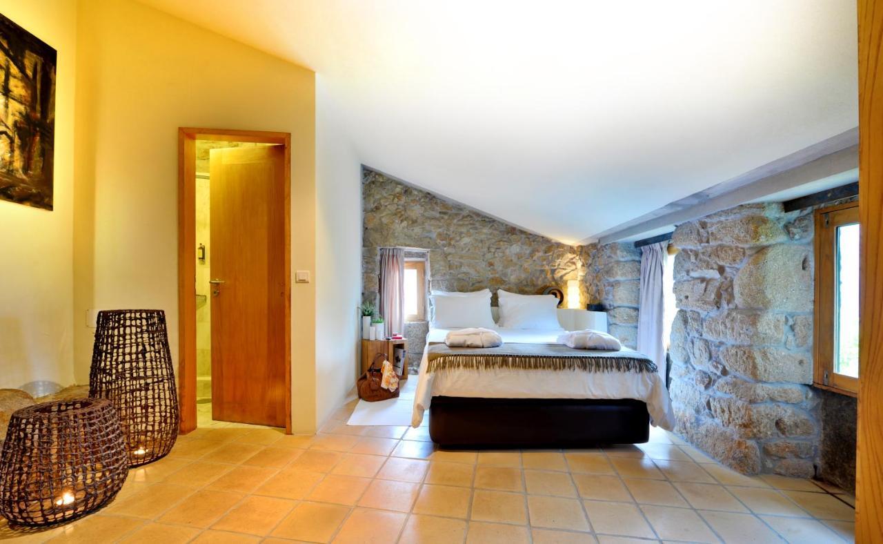 Casas De Pousadouro 拜昂 外观 照片