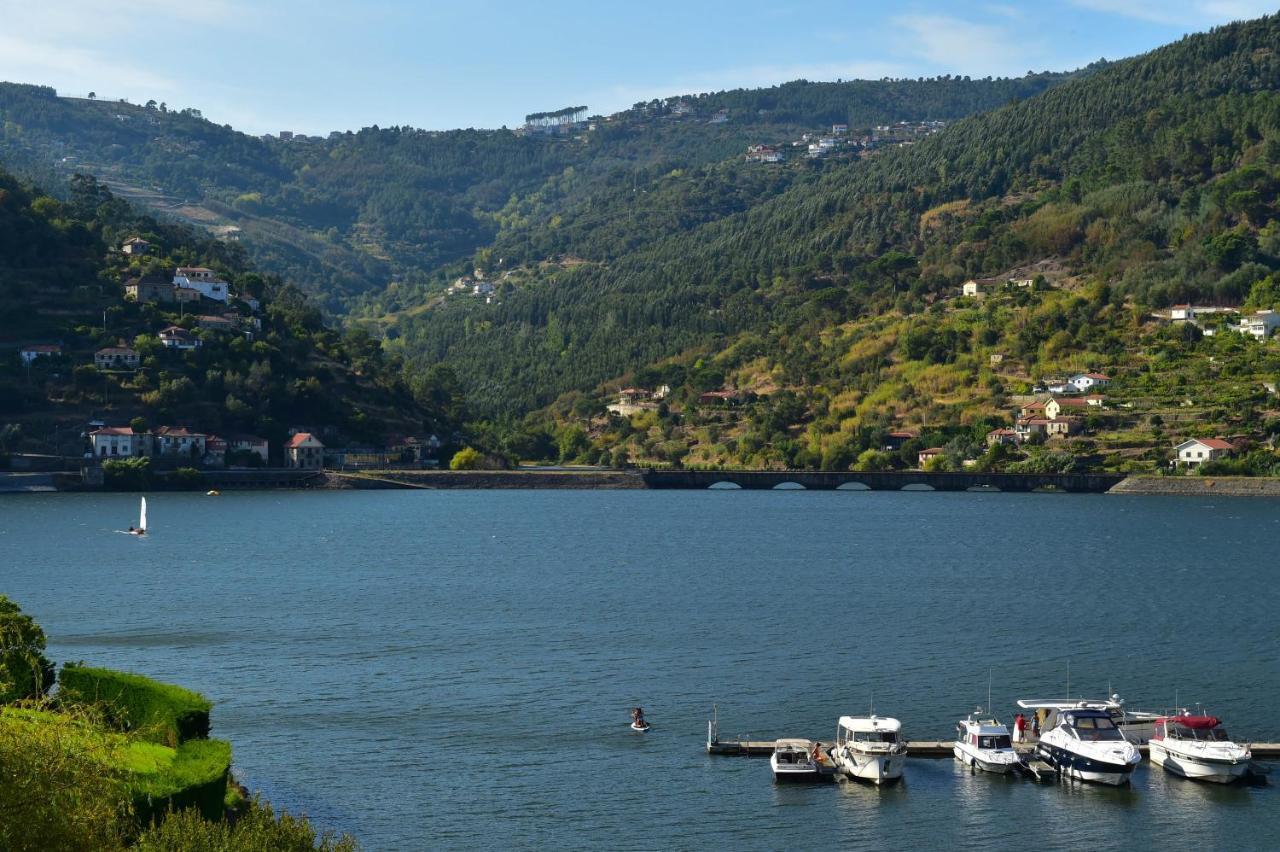 Casas De Pousadouro 拜昂 外观 照片